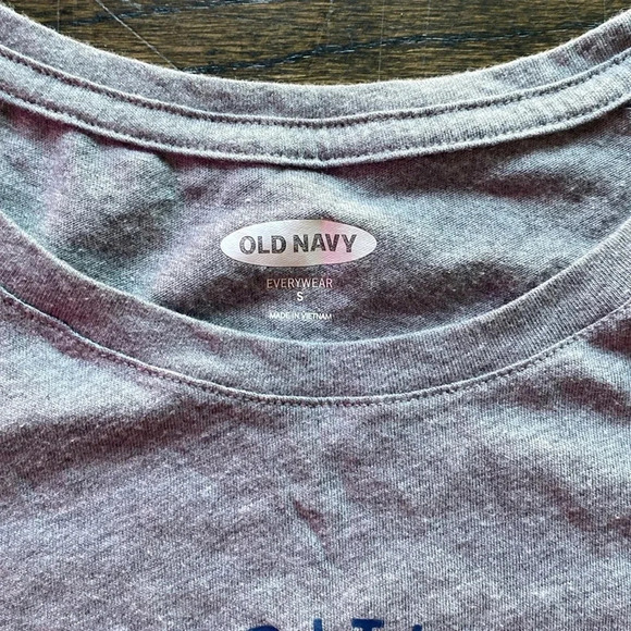Old Navy 2018 america tee - Picture 2 of 2